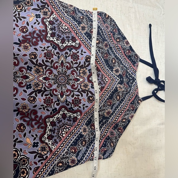 Kona Sol Red and Blue Relaxed Halter Tankini 🍒🌴☀️ - Picture 6 of 11